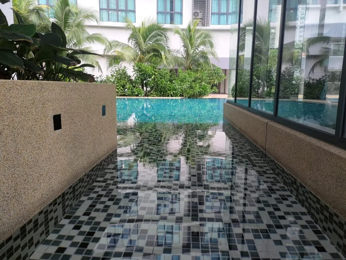 Theooak Suite 4Pax Cozy Home Stay @Mont Kiara Kuala Lumpur 0*,  Malaysia