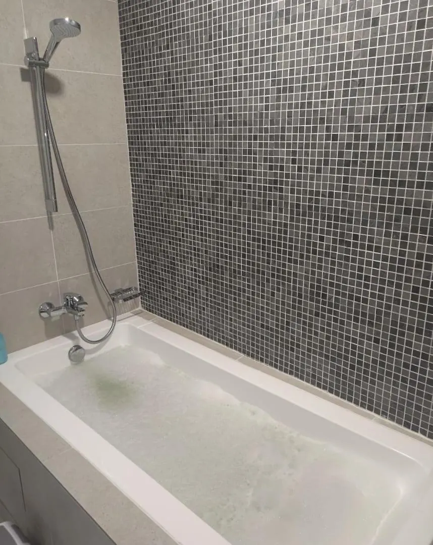 Theooak Suite 4Pax Cozy Home Stay @Mont Kiara Kuala Lumpur Lägenhet
